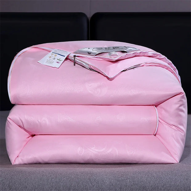 Luxury Natural Mulberry Silk Duvet – Queen/King Size Comforter for Summer & Winter, Handcrafted Bedding