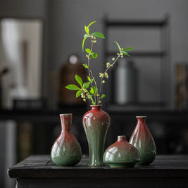 Small Ceramic Tabletop Vase – Minimalist Home Decor
