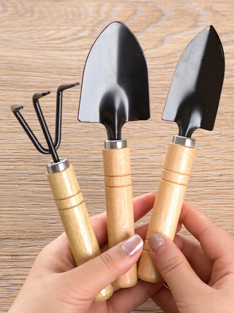 Premium 3-Piece Gardening Tool Set for Home Gardeners