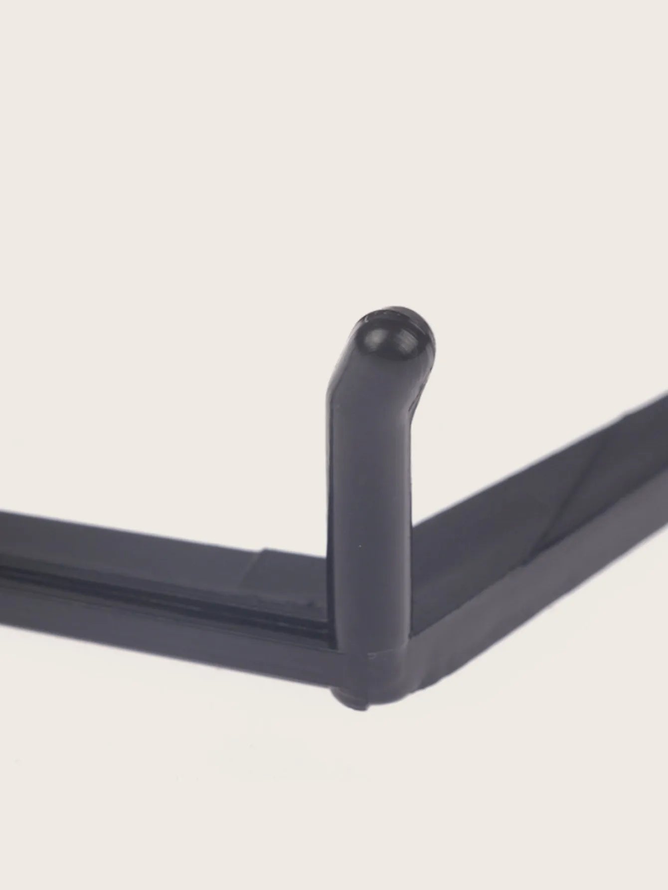 Adjustable Plant Training Clips – 10PCS Garden Branch Benders